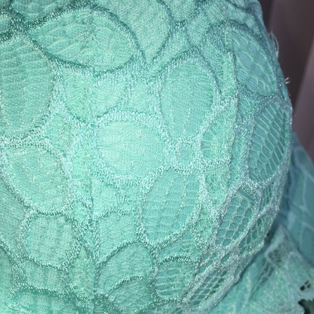 Victoria's Secret PINK Date Bra - Picture 2 of 5
